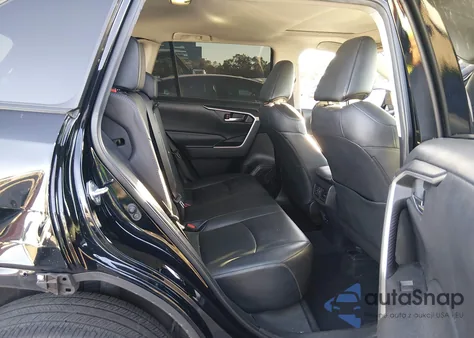 2022 Toyota Rav4 Xle Premium из США, поврежденный, VIN 2T3A1RFV4NC272435